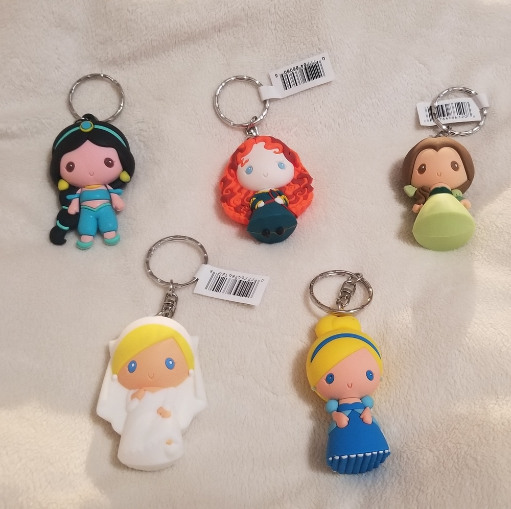 Disney 3D Figural Keychain LOT OF 5